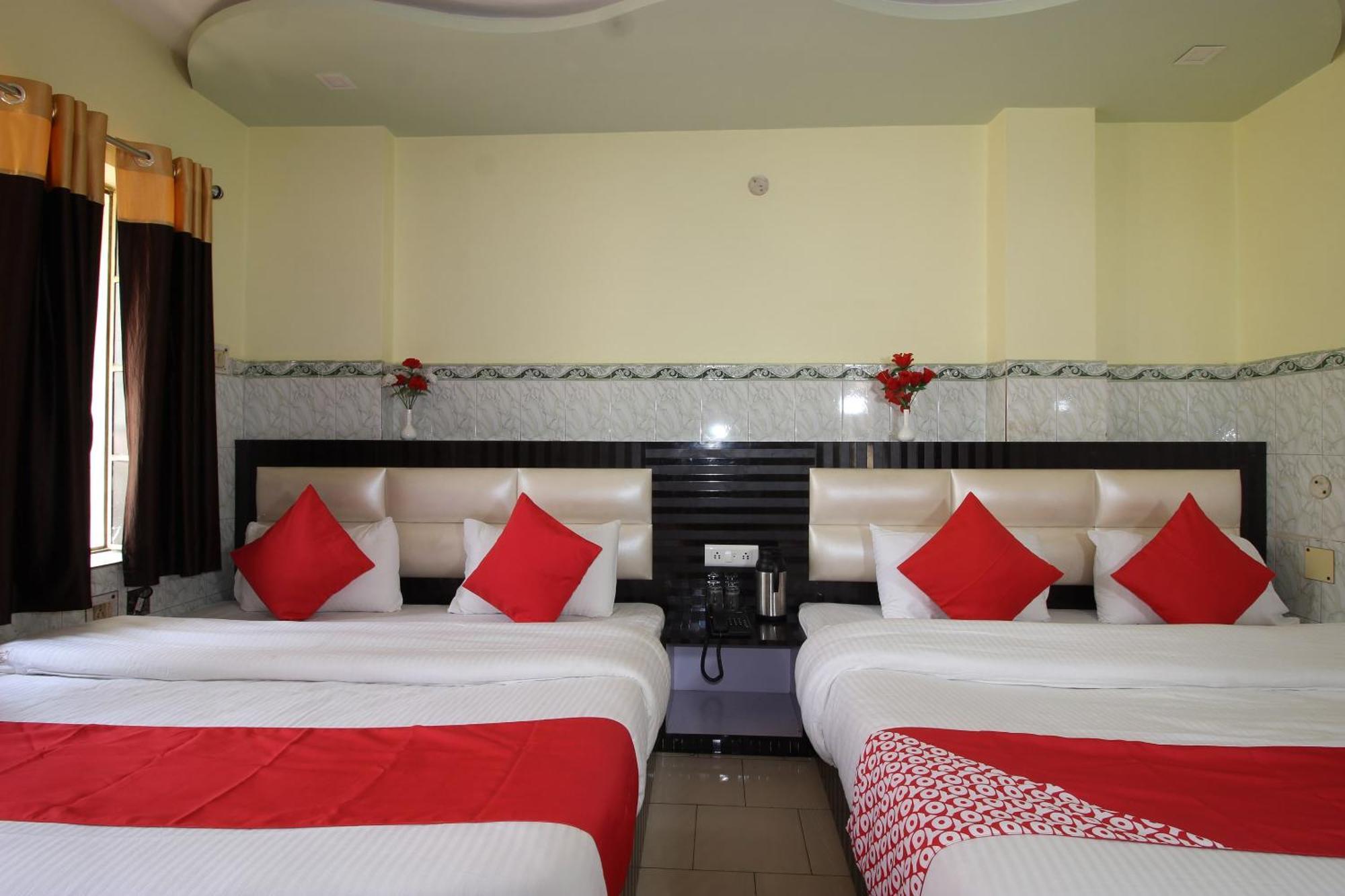 Hotel O Blue Diamond Bénarès Extérieur photo